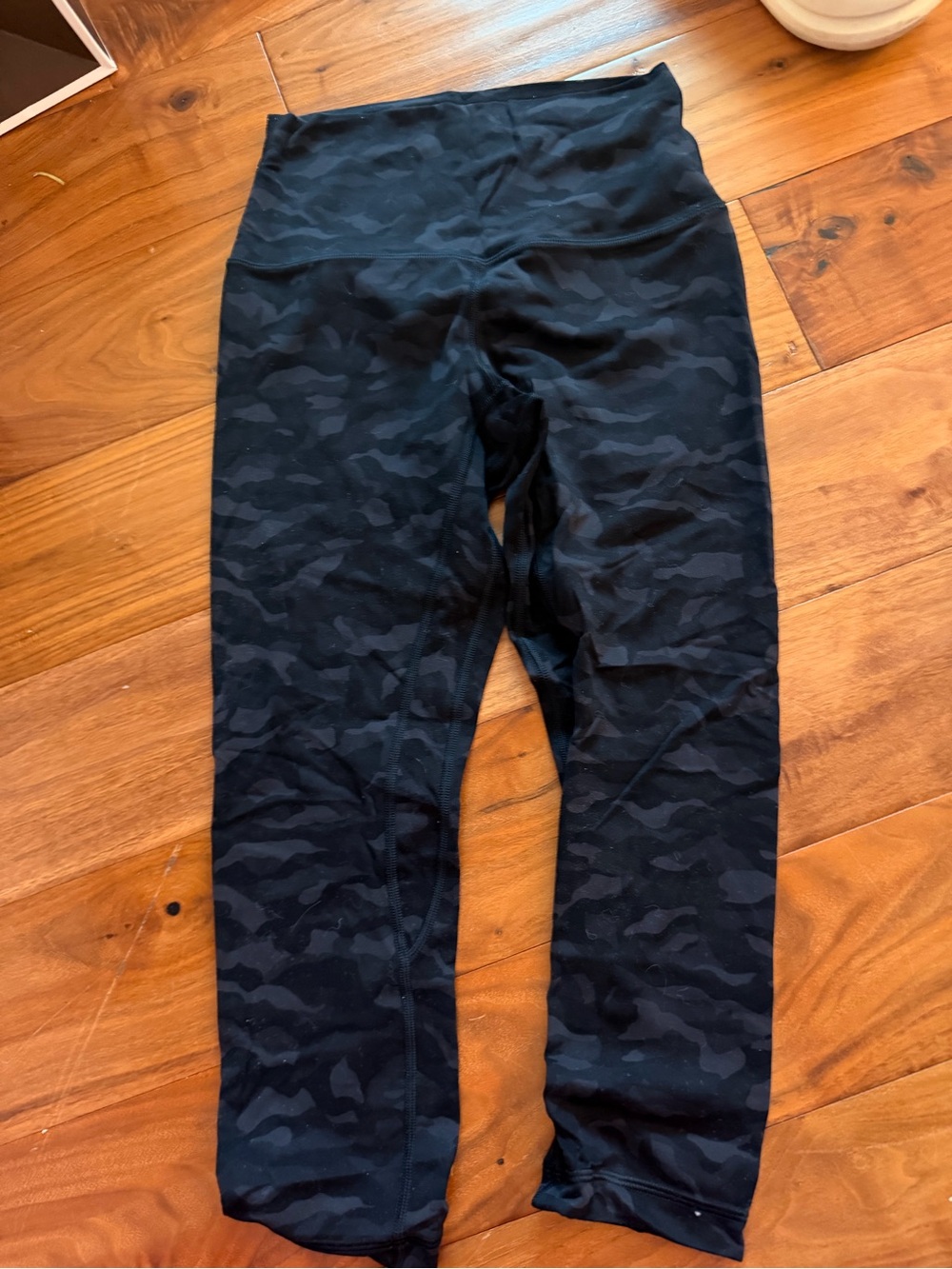 Lululemon Women’s Black Camo 23’’ Leggings